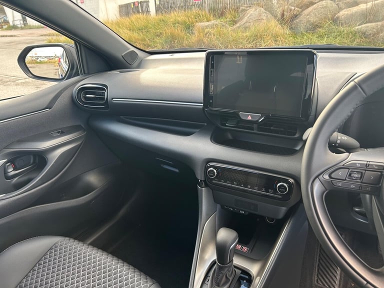 2025 Mazda Mazda2 HYBRID 1.5h Homura Hatchback 5dr Petrol Hybrid CVT Euro 6 (s/s) (116 ps) HATCHB...