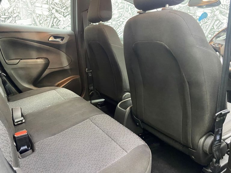 2022 Vauxhall Crossland 1.2 Turbo Design SUV 5dr Petrol Manual Euro 6 (s/s) (110 ps) HATCHBACK Pe...