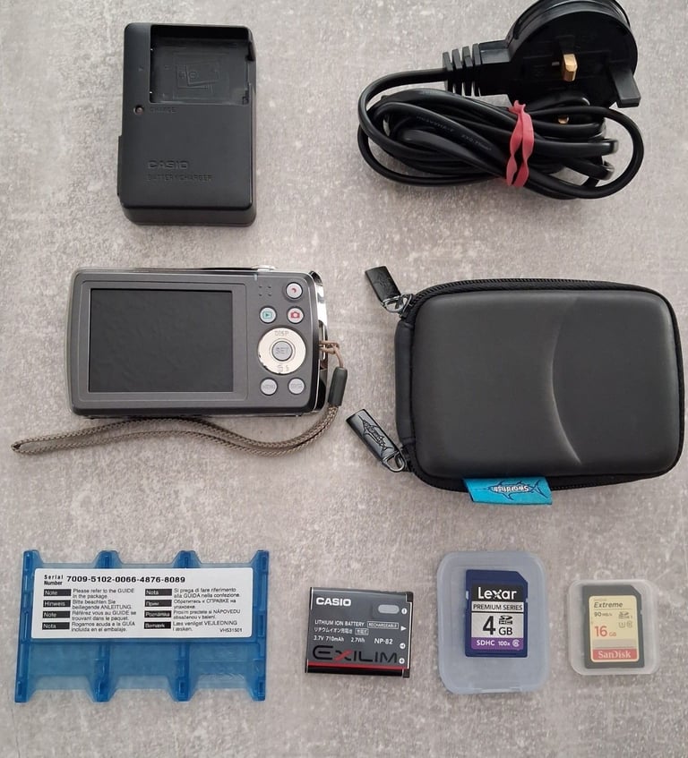 Casio Digital Camera Exilim EX-Z35 12.1MP Black C/W Case, Charger, Cards + More