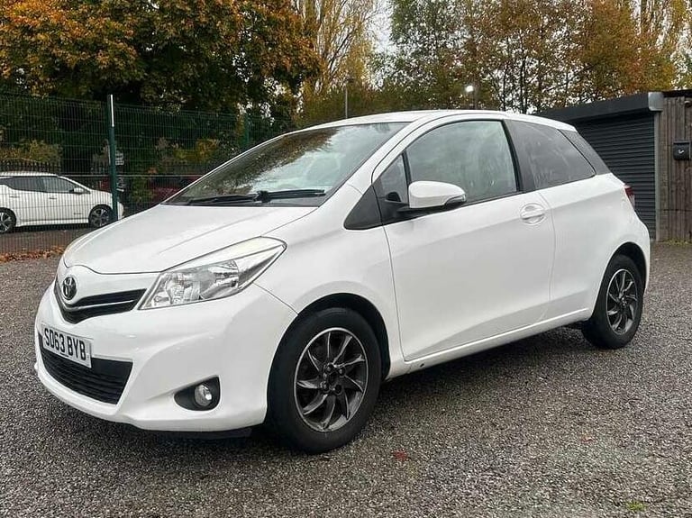 2013 Toyota Yaris 1.0 VVT-i Edition Euro 5 3dr HATCHBACK Petrol Manual