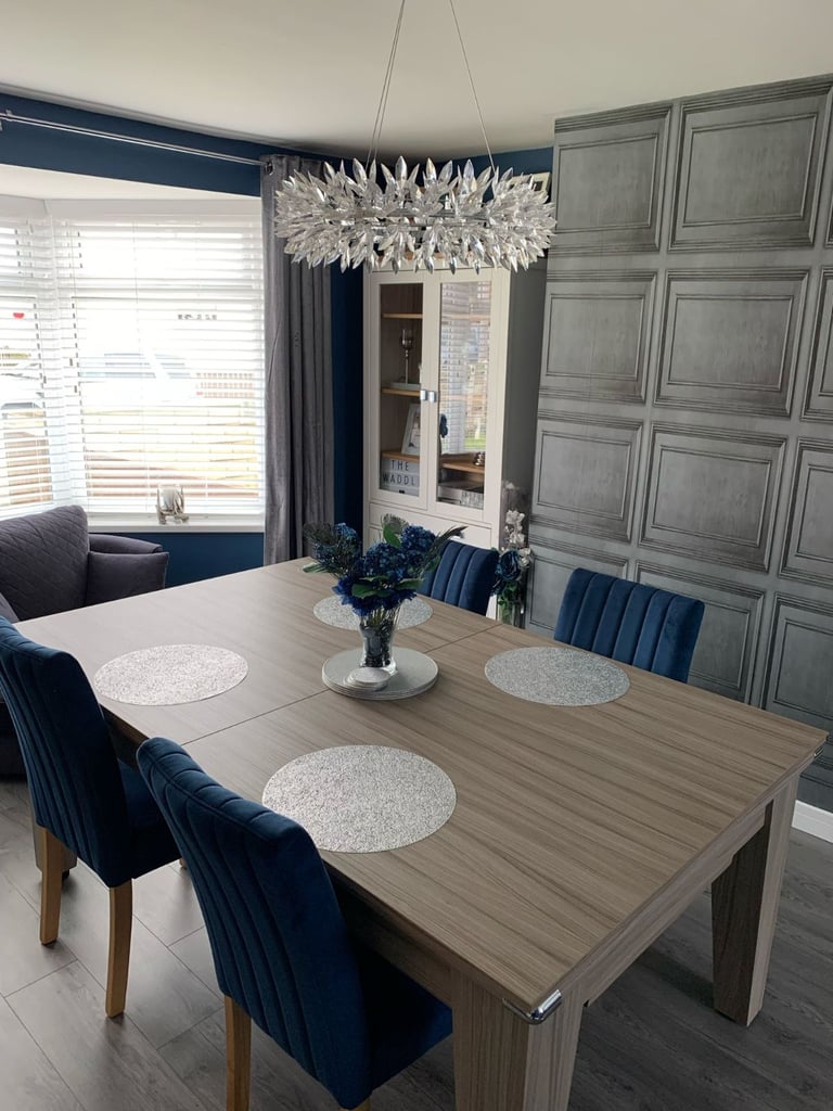 image for Pool dining table 