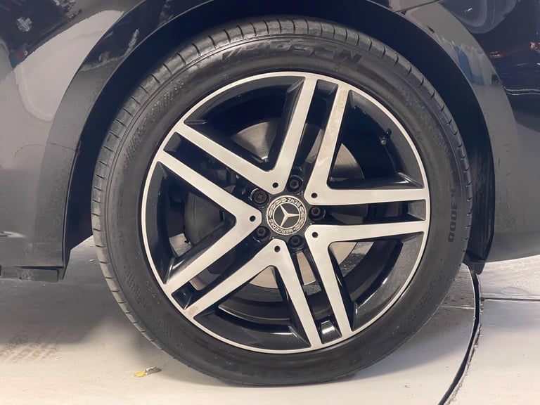 2020 Mercedes-Benz V-Class V220 d Sport 5dr 9G-Tronic [Long] MPV DIESEL Automatic