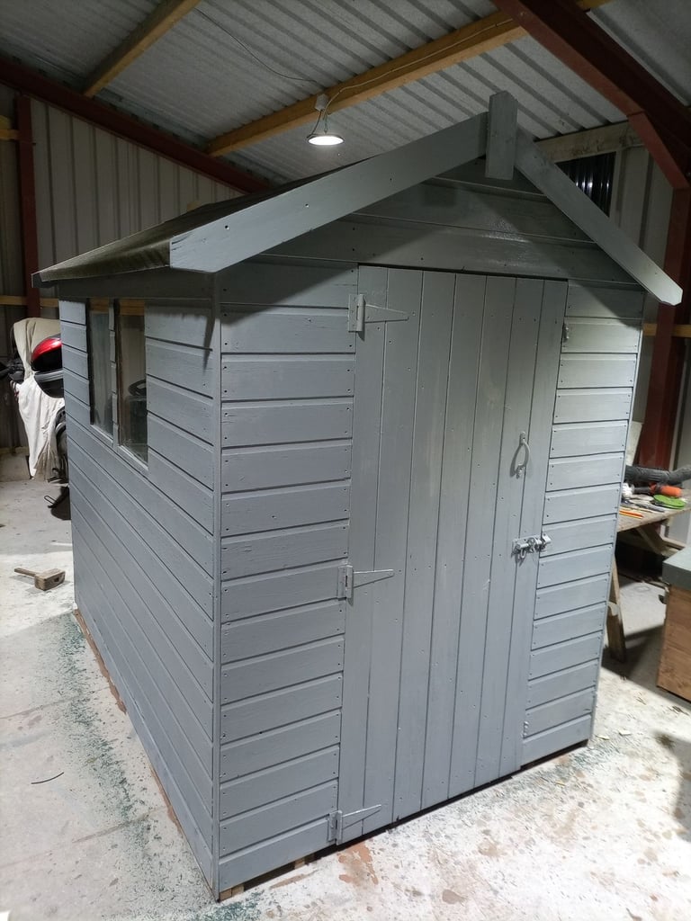 image for 7x5 t &g shed in good condition 
