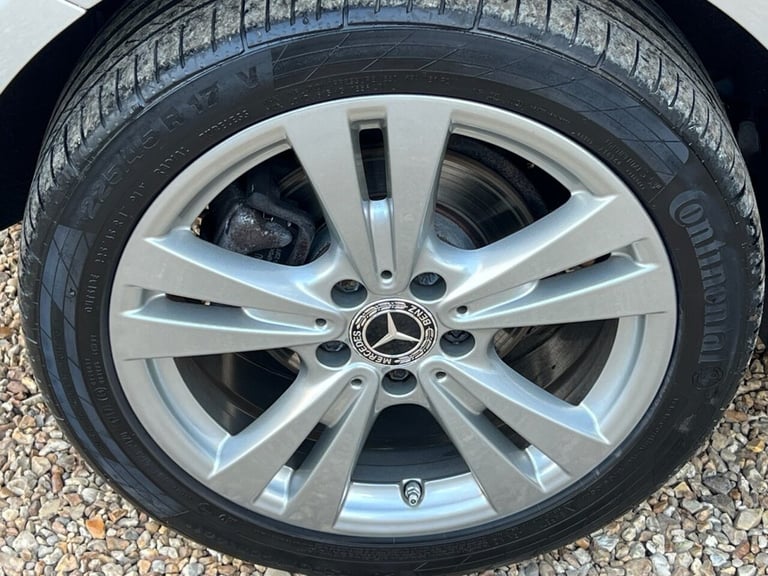 2017 Mercedes-Benz A-Class 2.1 A200d Sport (Premium Plus) Hatchback 5dr Diesel 7G-DCT Euro 6 (s/s...