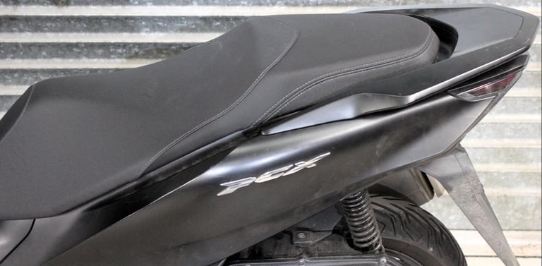 2025 25 HONDA WW 125 A-P PCX PCX125 MATT BLACK SCOOTER HPI CLEAR TRADE SALE 1K