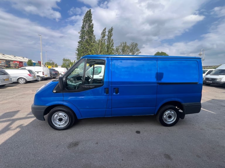 2010 Ford Transit Low Roof Van TDCi 115ps PANEL VAN Diesel Manual