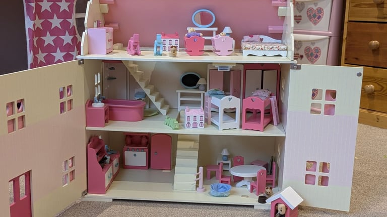 Rose Dollhouse