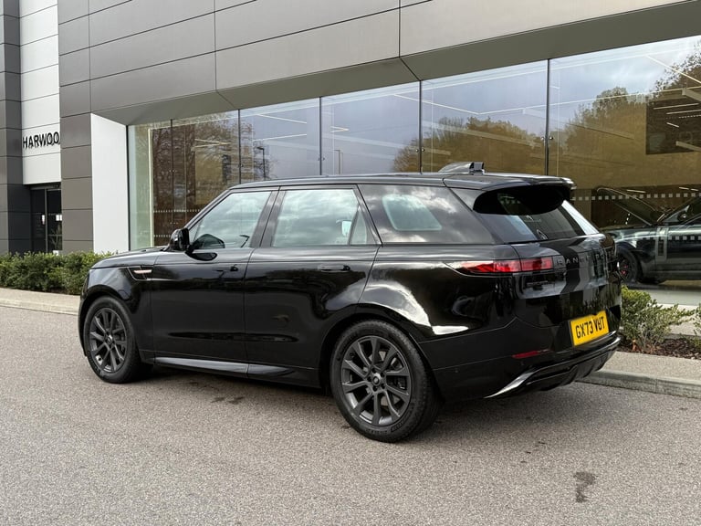 2023 Land Rover Range Rover Sport 3.0 D300 MHEV Dynamic SE SUV 5dr Diesel Auto 4WD Euro 6 (s/s) (...