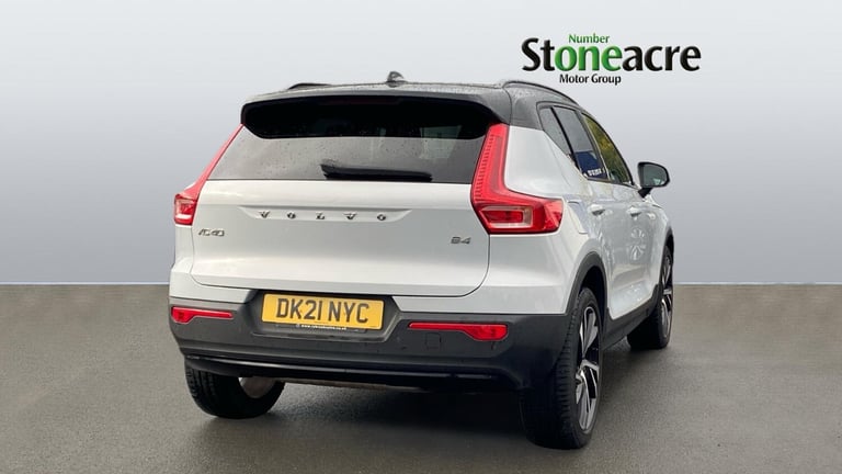 2021 Volvo XC40 2.0 B4P R DESIGN Pro 5dr Auto ESTATE PETROL Automatic
