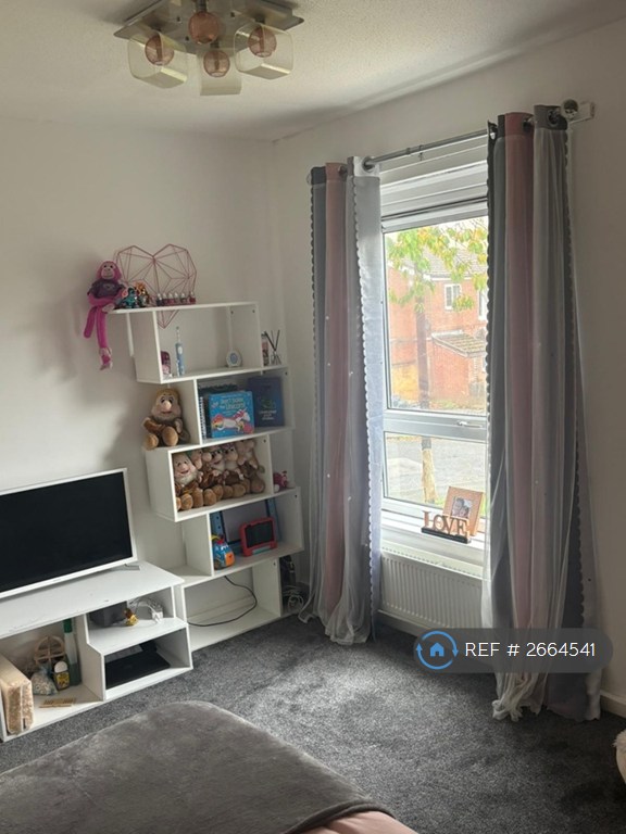 3 bedroom house in Pembridge Close, Birmingham, B32 (3 bed) (#2664541)