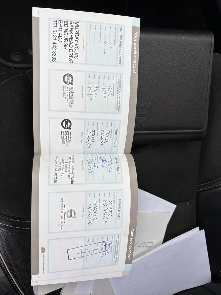 Volvo, V40, Hatchback, 2016, Manual, 1969 (cc), 5 doors