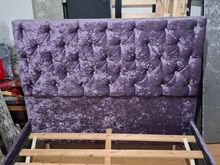 Double Velvet Diamantè Bed Frame [£80] (SAME DAY DELIVERY AVAILABLE)