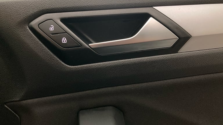 2022 Volkswagen T-Roc 1.0 TSI Life 5dr Petrol Hatchback Hatchback Petrol Manual