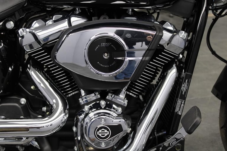 2025 Harley-Davidson FLFBS Softail Fat Boy 117 in Vivid Black   