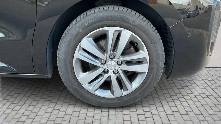  Peugeot Traveller 2.0 BlueHDi 180 Allure Long [8 Seat] 5dr EAT8 Estate Diesel Automatic