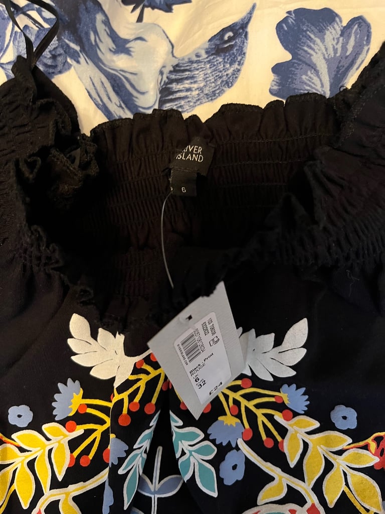 Size 8 (age15) new items next Nike and Zara 