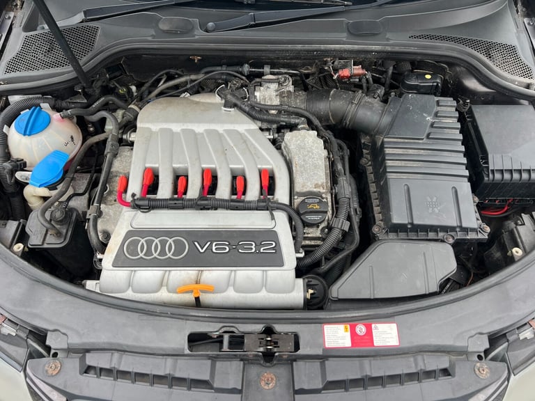 2004 Audi A3 3.2 V6 Quattro Sport 3dr HATCHBACK Petrol Manual