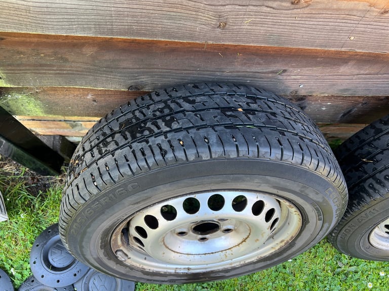 VW Transporter steel wheels with bolts and caps