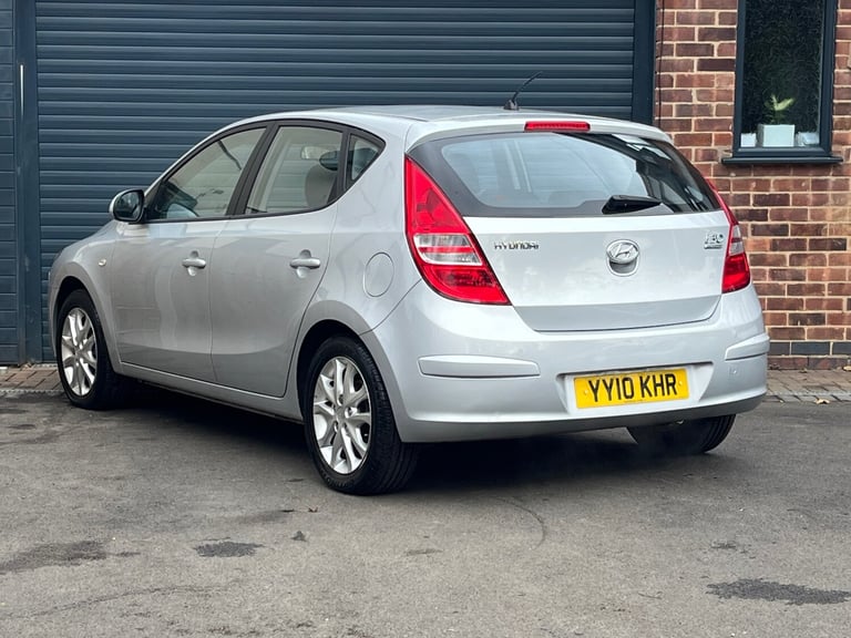 2010 Hyundai i30 1.4 ES 5dr HATCHBACK Petrol Manual