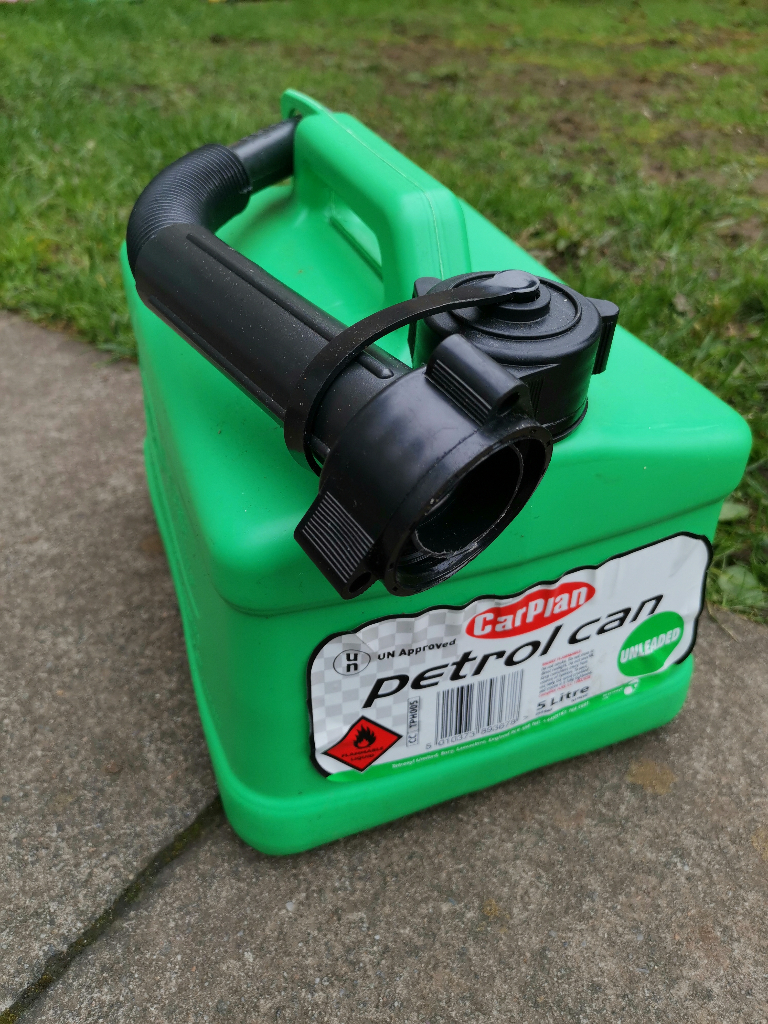 CarPlan 5 Litre Plastic Jerry Fuel Can for Petrol