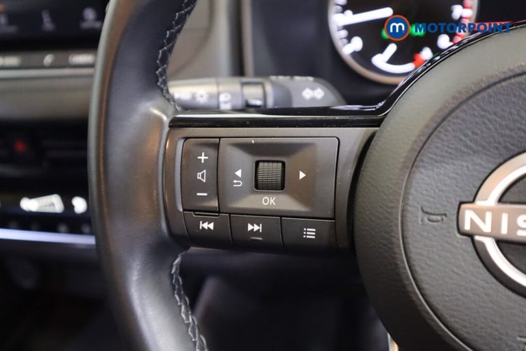 2023 Nissan Qashqai 1.3 DiG-T MH Acenta Premium 5dr SUV Petrol Manual