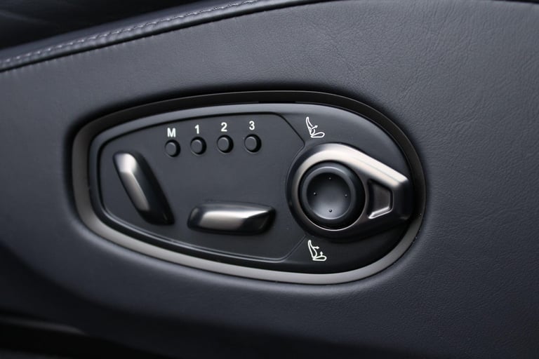 2022 Aston Martin DBX 4.0 V8 707 SUV 5dr Petrol Auto 4WD Euro 6 (s/s) (707 ps) HATCHBACK Petrol A...