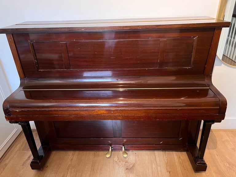 Acoustic piano - Free