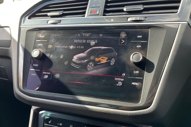 2021 Volkswagen Tiguan 2.0 TDI R-Line 5dr DSG ** Touch Screen Navigation - USB / Bluetooth Connec...