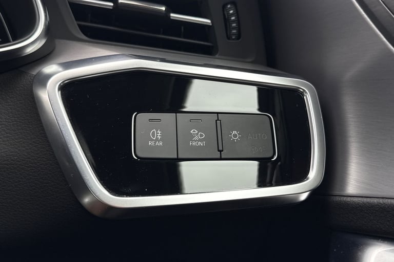 2019 Audi A6 40 TDI S Line 4dr S Tronic SALOON DIESEL Automatic