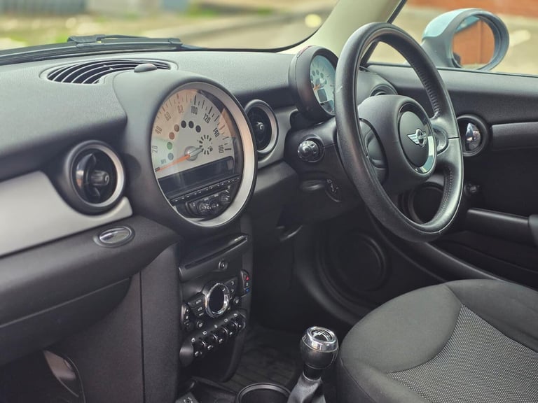 2012 MINI Hatch 1.6 One Euro 5 3dr HATCHBACK Petrol Manual