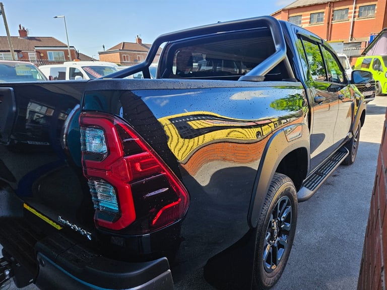 2025 Toyota Hilux INVINCIBLE X 2025 MODEL* TOWPACK * ROLL BAR* Pick Up Diesel/Ele Automatic