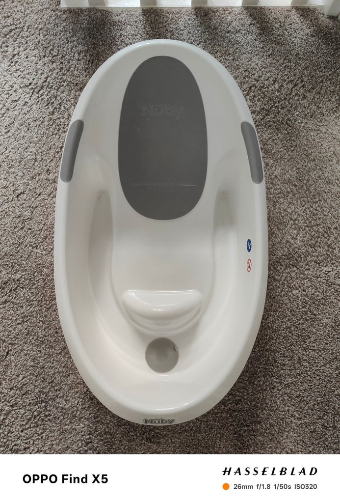 image for Nuby baby bath