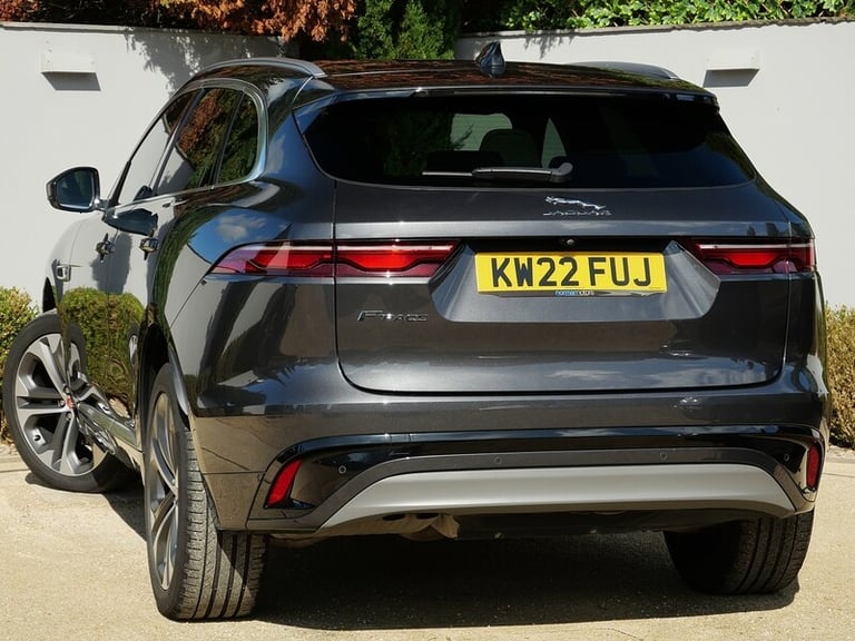 2022 Jaguar F-Pace 2.0 D200 MHEV R-Dynamic HSE SUV 5dr Diesel Auto AWD Euro 6 (s/s) (204 ps) SUV ...