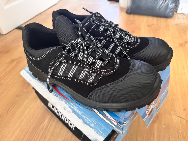 Safety shoe Uk size 10