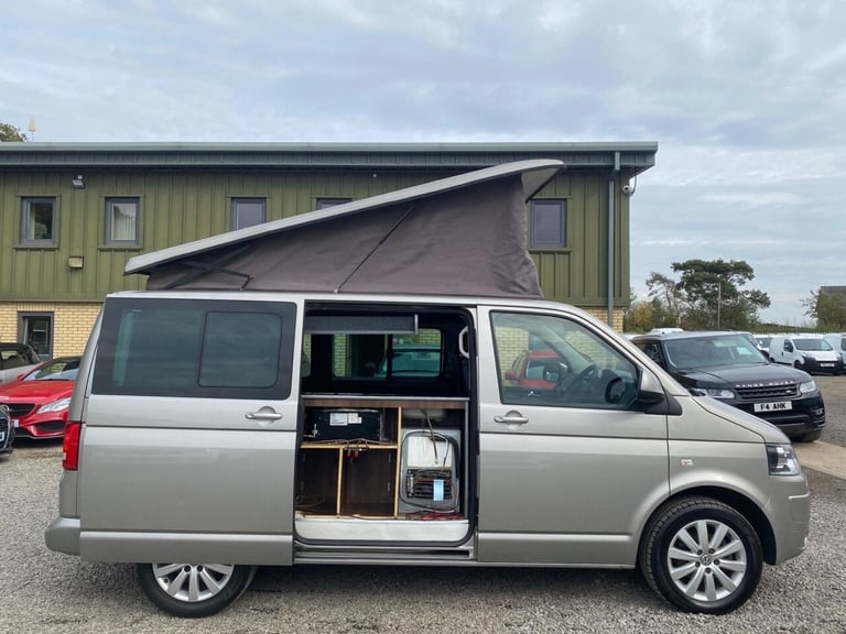 2012 Volkswagen Transporter Shuttle 2.0 TDI 140PS SE Minibus MPV DIESEL Manual