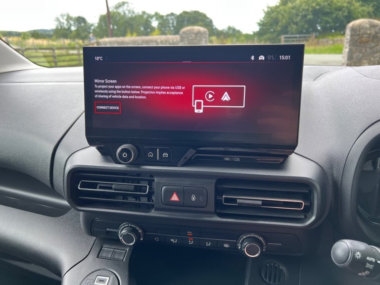 VAUXHALL COMBO CARGO 2300 1.5 TURBO D 130PS PRO L1 VAN 24 REG ONLY 2,300 MILES