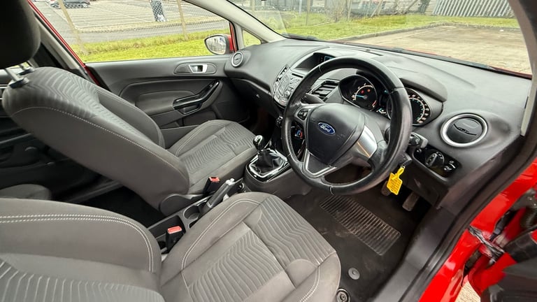 2014 Ford Fiesta 1.25 82 Zetec 5dr HATCHBACK Petrol Manual