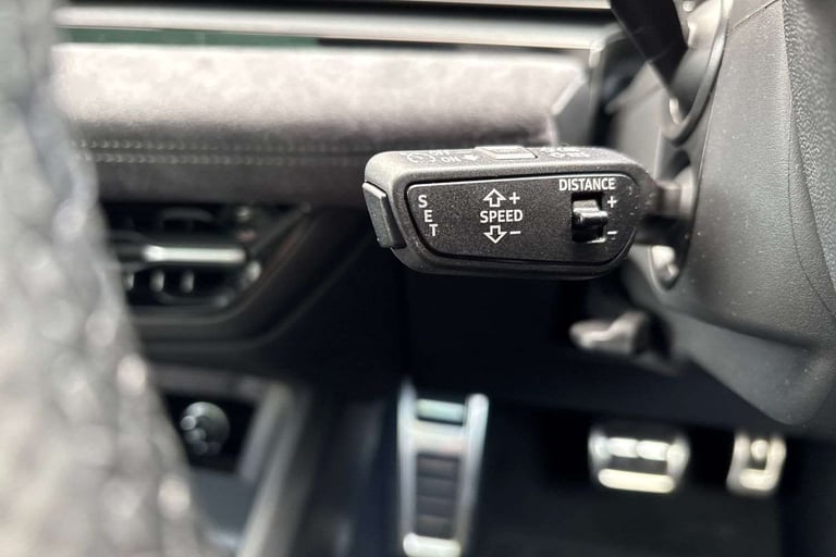  Audi Q6 e-tron 285kW Quattro 100kWh Edition 1 5dr Auto SUV Electric Automatic