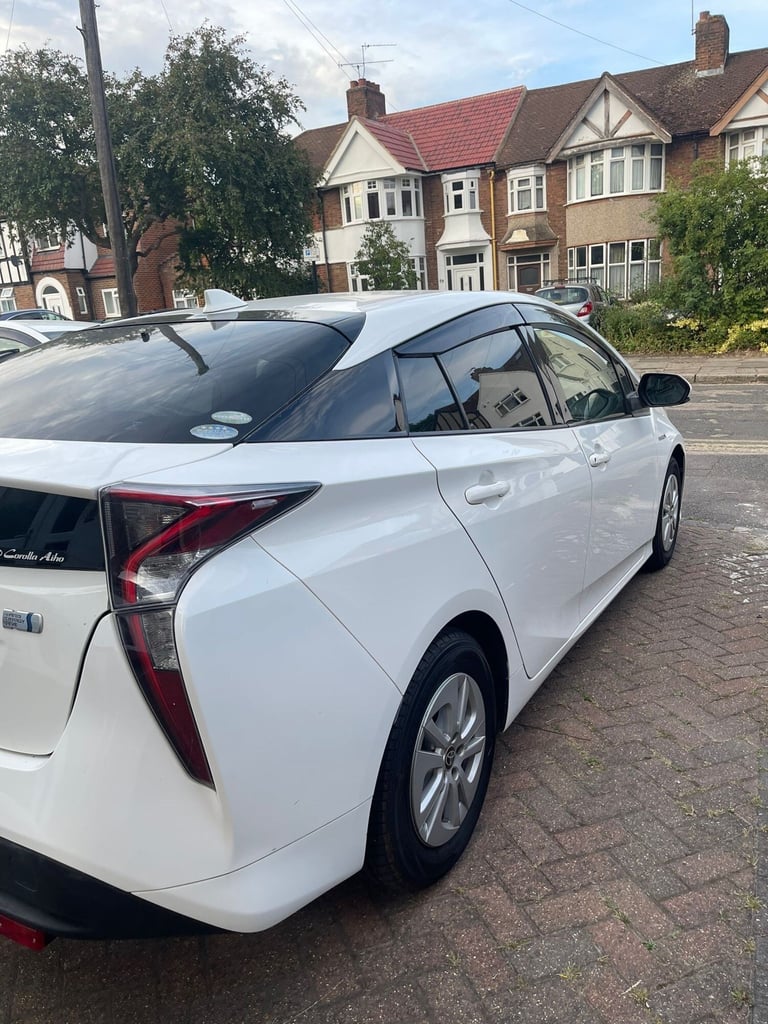Toyota Prius Available for Rent 