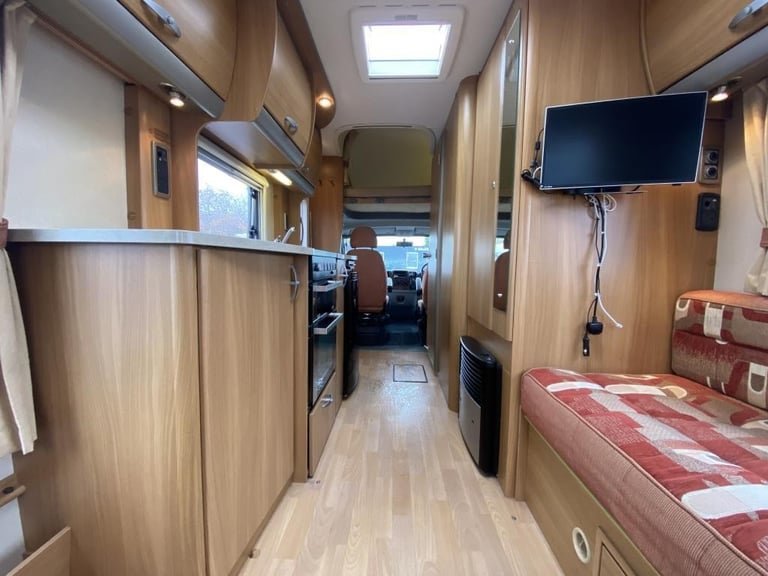 2009 SWIFT SUNDANCE 590RL 4 BERTH MOTORHOME