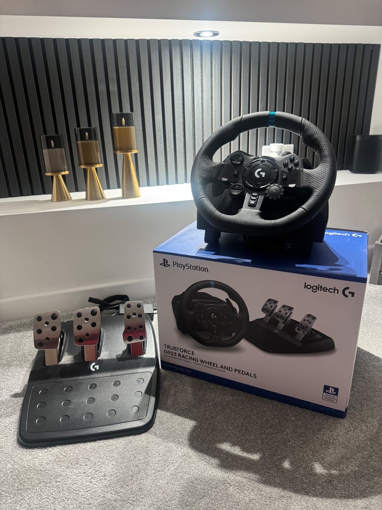 image for PlayStation driving wheel and pedals 