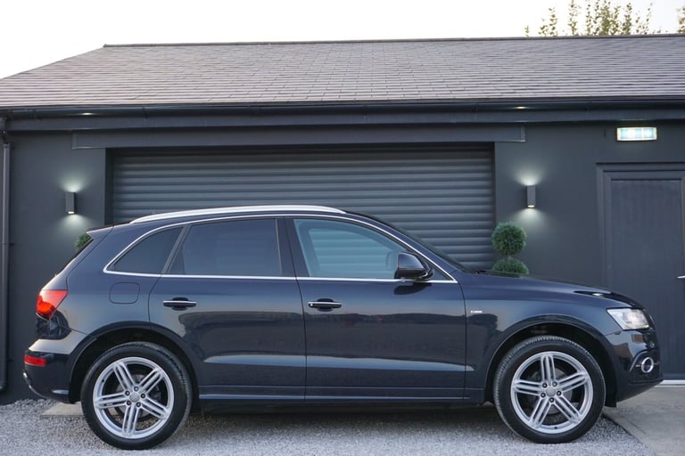 AUDI Q5 2.0TDI QUATTRO S LINE PLUS*LOVELY CLEAN EXAMPLE JUST SERVICED &amp; CAMBELT*