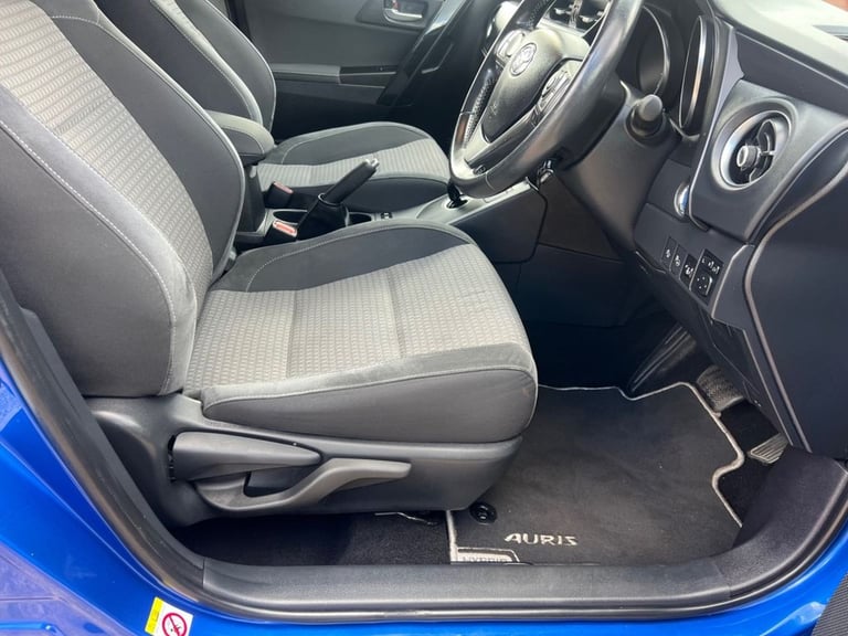 2018 Toyota Auris 1.8 Hybrid Design TSS 5dr CVT [Nav] HATCHBACK PETROL/ELECTRIC Automatic