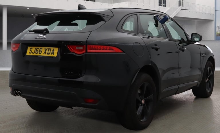 JAGUAR F-PACE 2.0 D180 AWD R-SPORT 2016