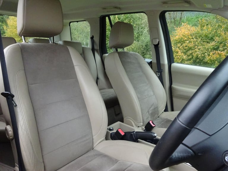 2011 Land Rover Freelander 2 2.2 TD4 XS 4WD Euro 5 (s/s) 5dr ESTATE Diesel Manual
