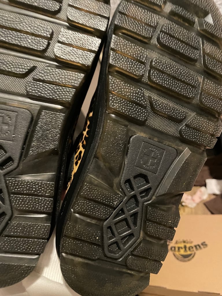 Dr marten Zebzag shoes 