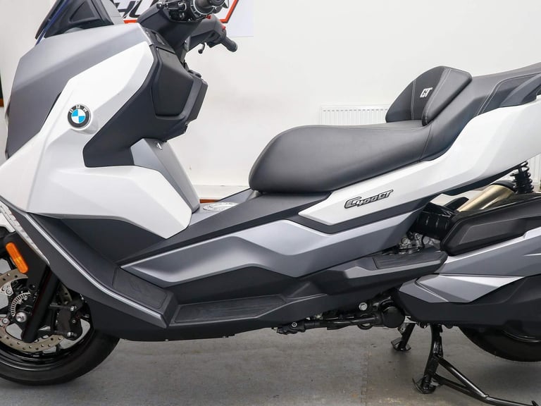 2022, '22 BMW C400 GT Scooter. A2 Legal scooter. ONLY 600 MILES. £6,395