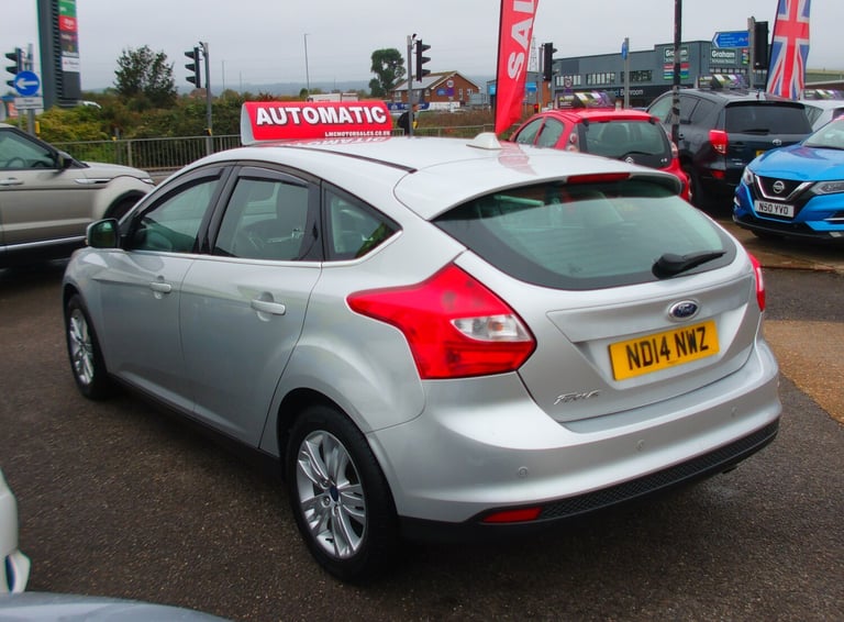 2014 Ford Focus Automatic 1.6 Titanium Navigator Hatchback 5dr Petrol Powershift