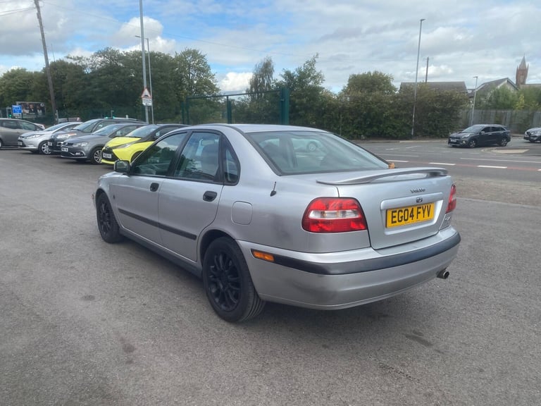2004 Volvo S40 1.8 Sport 4dr Auto [122bhp] SALOON PETROL Automatic