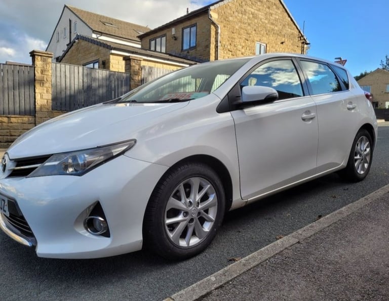 2015(64)TOYOTA AURIS 1.4 D4-D ICON 177K MOT AUGUST 2026*£20/TAX*6SPEED 90BHP*FACELIFT MODEL*
